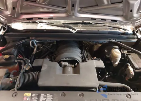 2015 Chevrolet Tahoe Lt z USA, uszkodzony, nr VIN 1GNSKBKCXFR212440